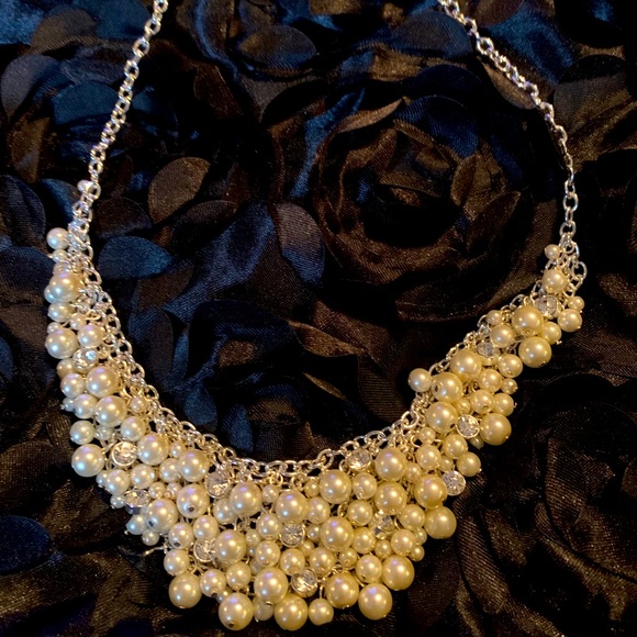 Diamonds and pearls necklace - Picture 1 of 3